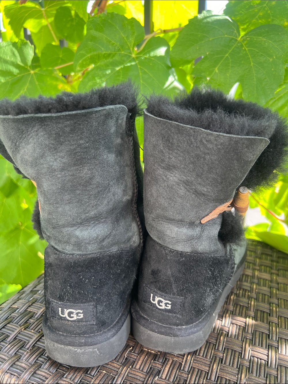 UGG Black Kelly Suede Shearling Boots with Tan Toggle - Picture 3 of 17